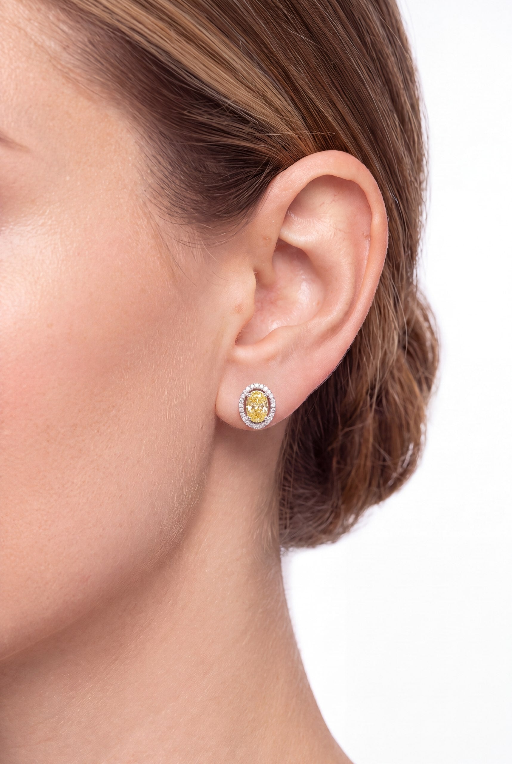 Oval Transformer Studs