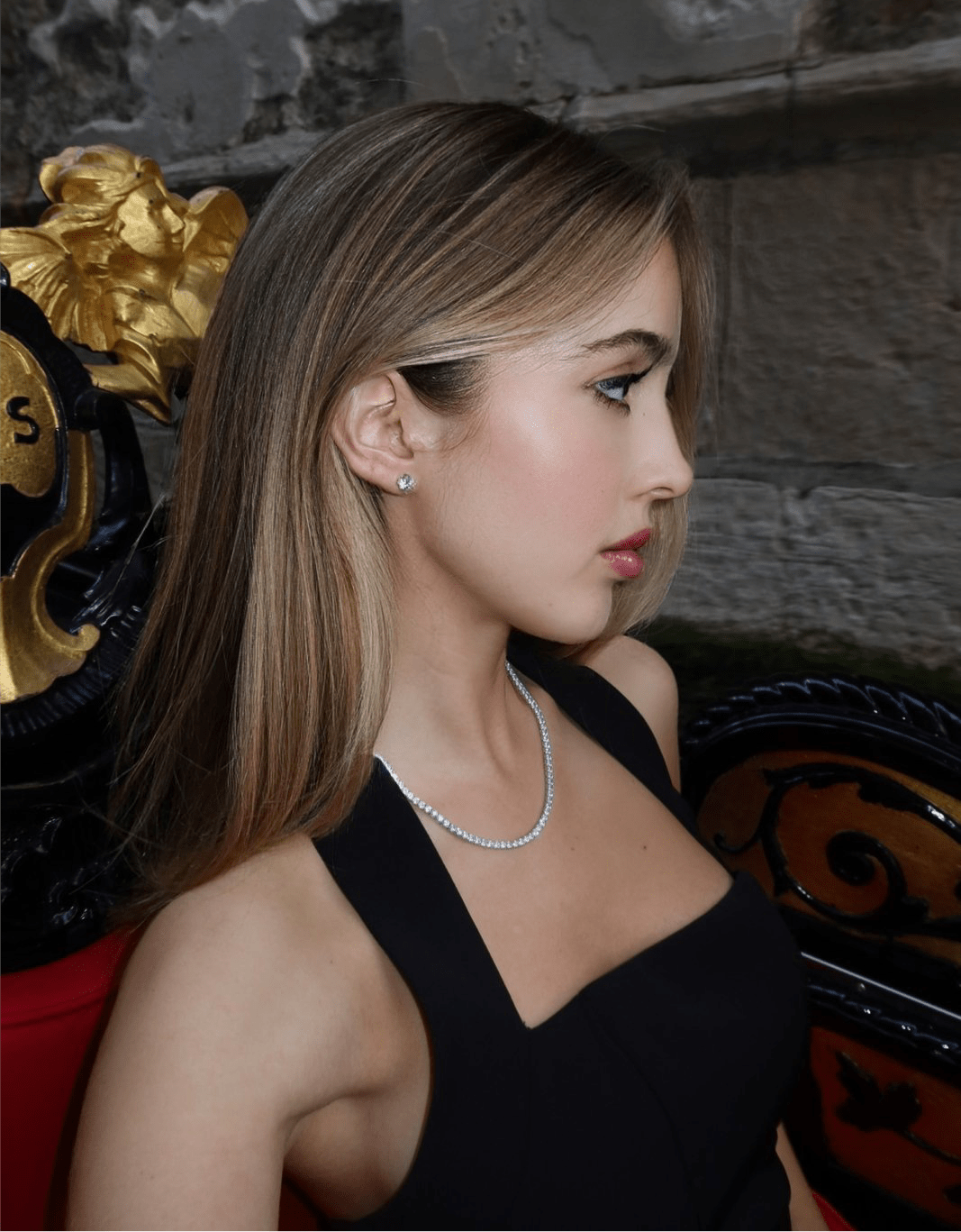 Classic Round Studs by Natkina