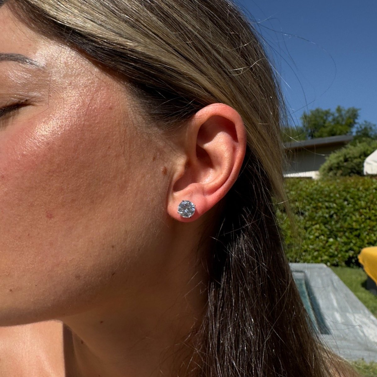 Classic Round Studs Yellow Gold Plated by Natkina