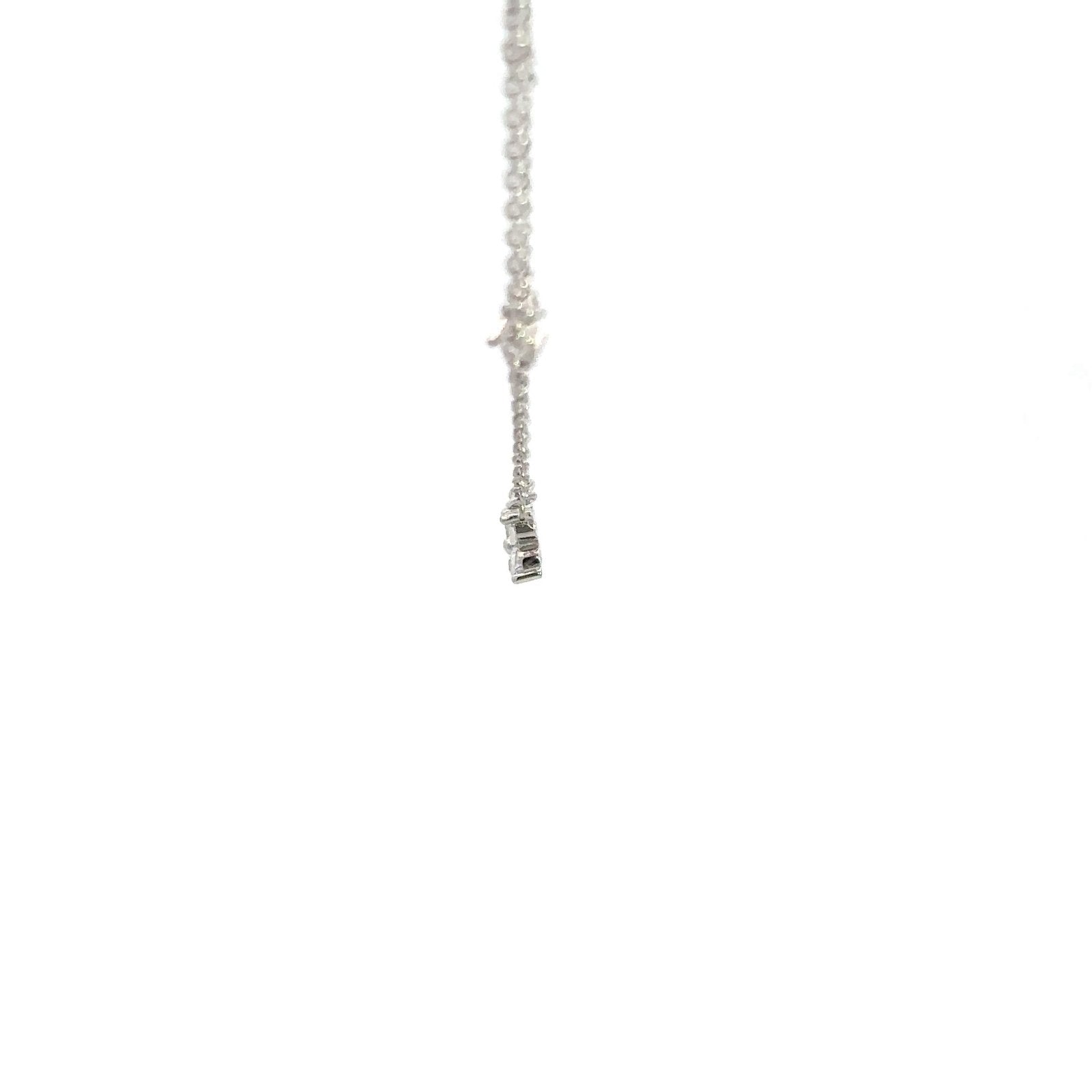 Petit Flower Silver Necklace by Natkina