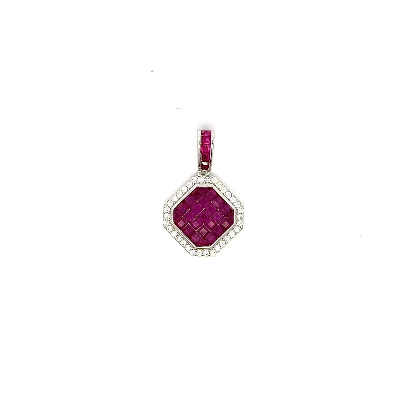 Tender Kiss by Fall In Love Slver Pendant by Natkina
