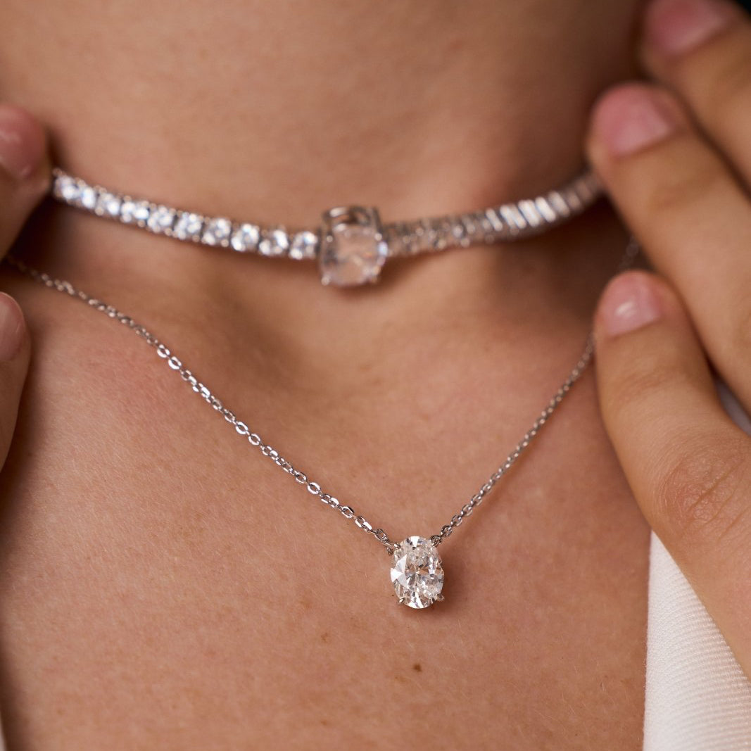 The "Elegance" Oval Pendant Necklace by Natkina
