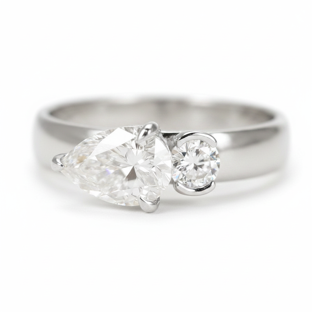 Pear-Round Duo Ring