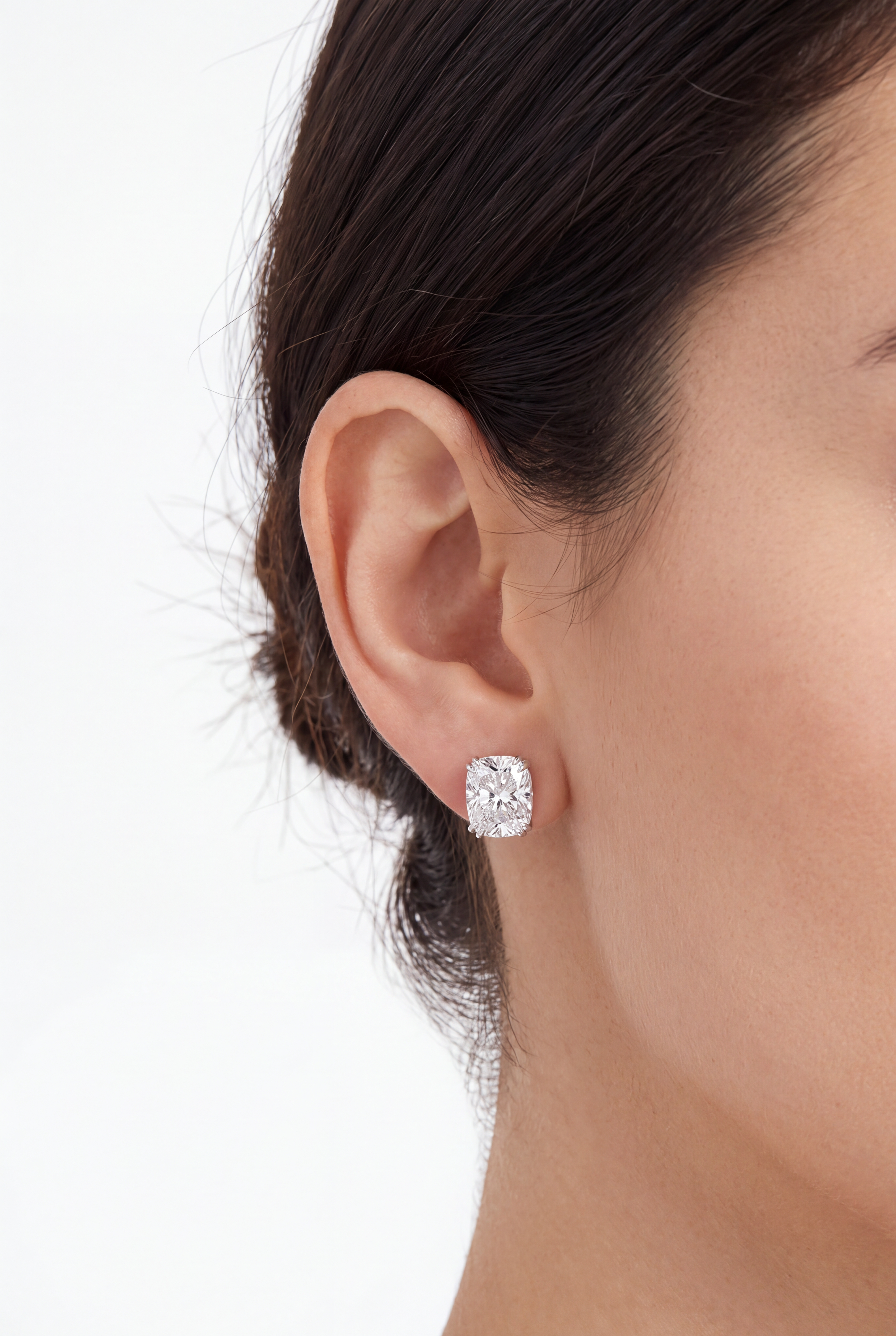 Classic Oval-Cut Solitaire Studs