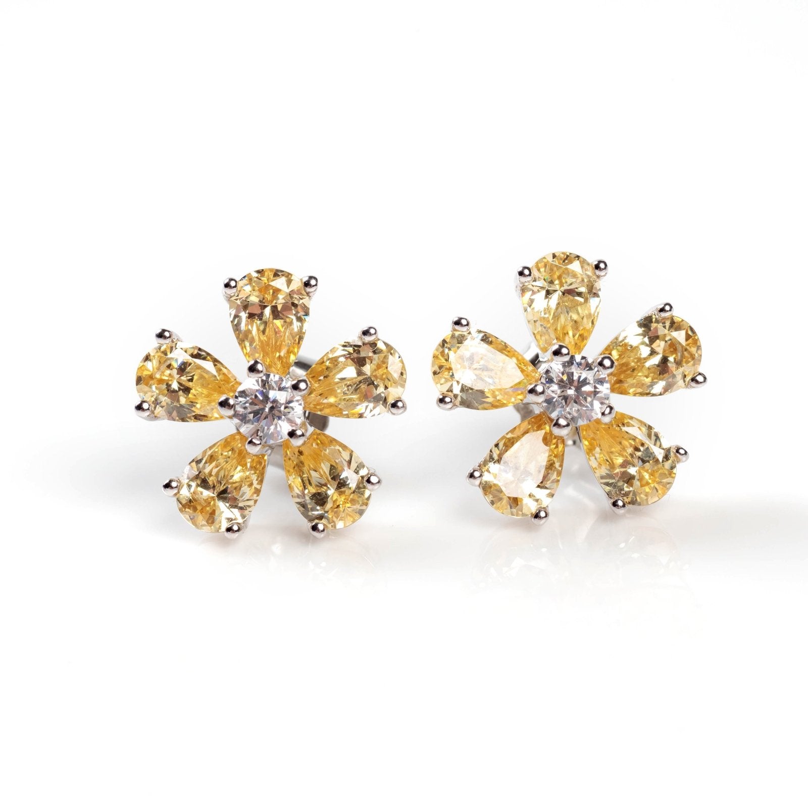 Beautiful flower studs by Natkina