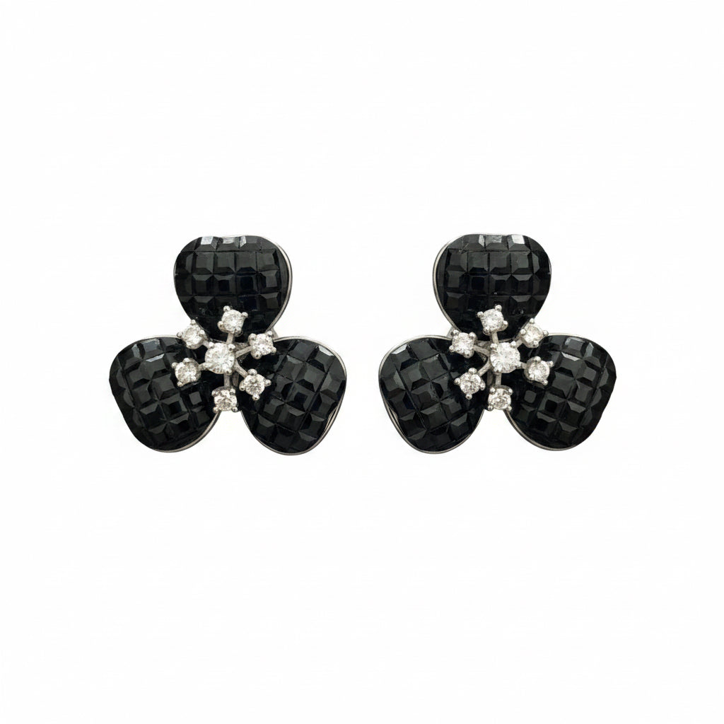 Black and White Star Trefoil Silver Earrings by Natkina