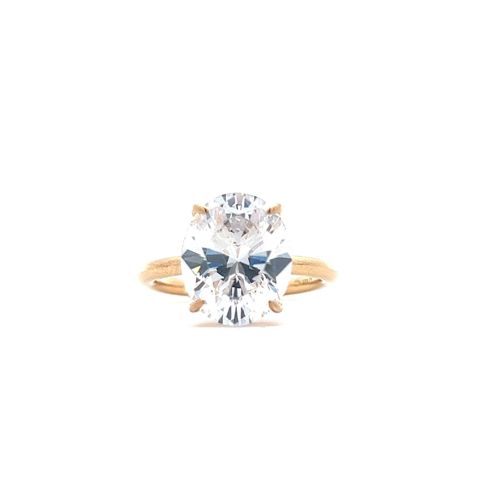 Classic Oval Cut Ring by Natkina