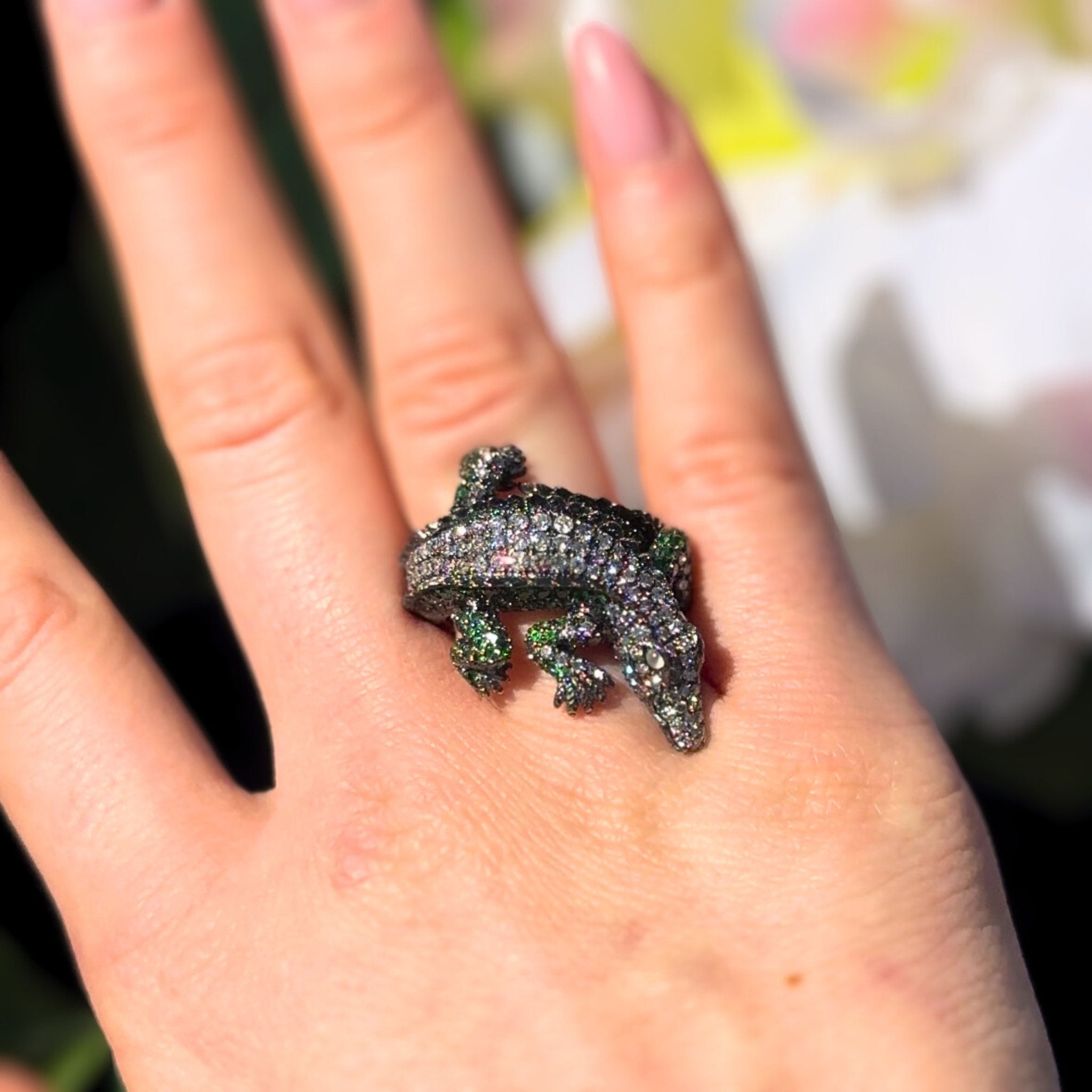 Startling Crocodile Diamond Tsavorite Yellow gold 18K Exclusive Ring by Natkina