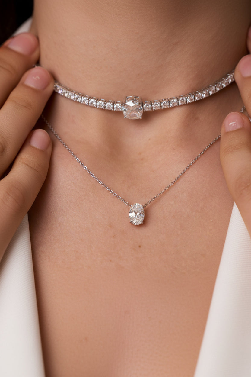 The "Elegance" Oval Pendant Necklace by Natkina